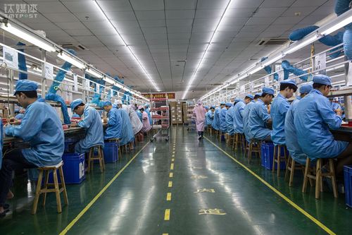 工厂流水线上的95后丨钛媒体在线